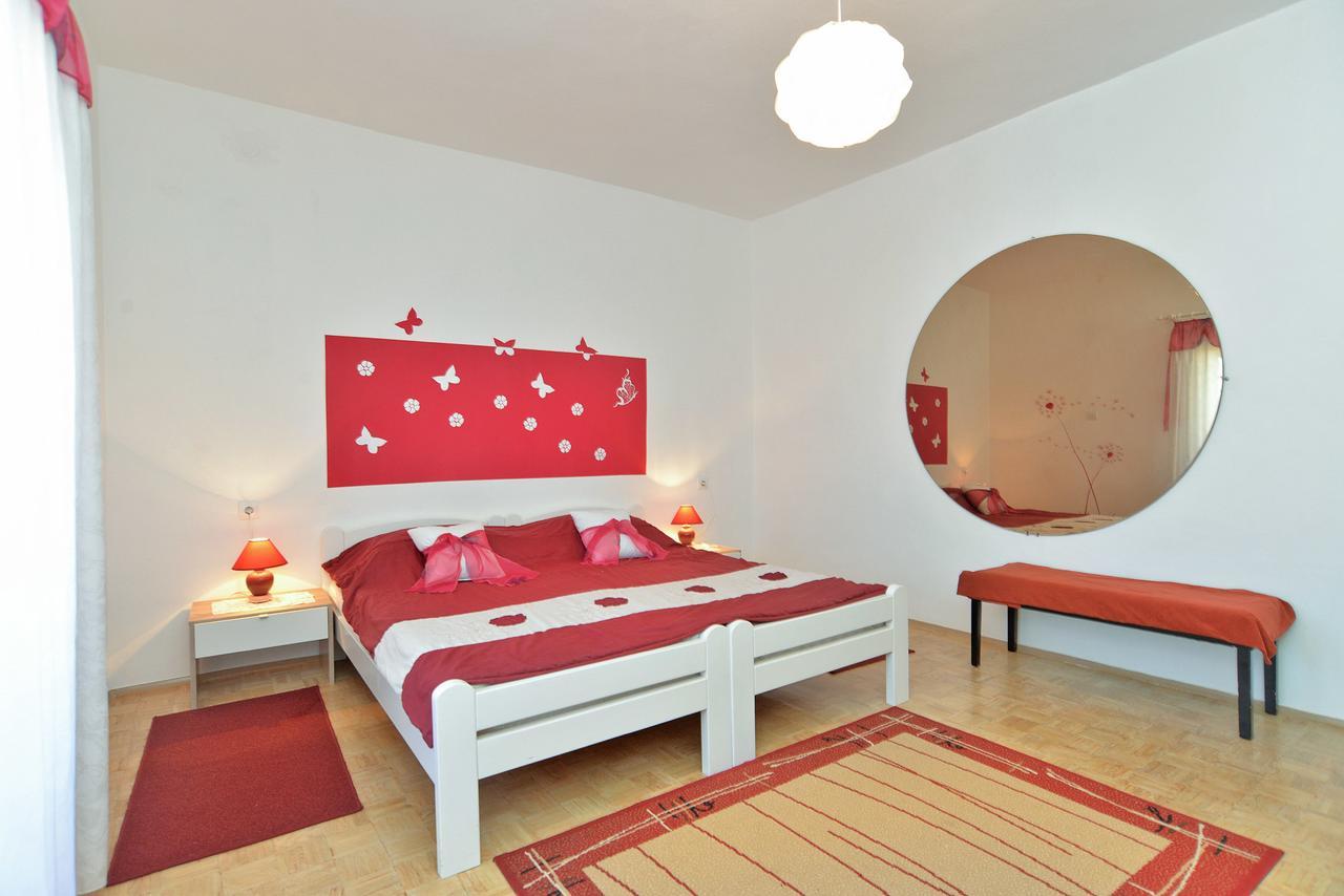 Apartments Stjepan 725 Fazana Exterior photo