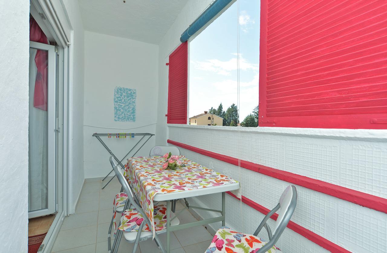 Apartments Stjepan 725 Fazana Exterior photo